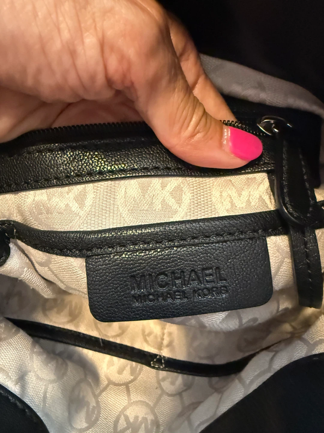 Michael Kors Black Leather Tote Bag - photo 5