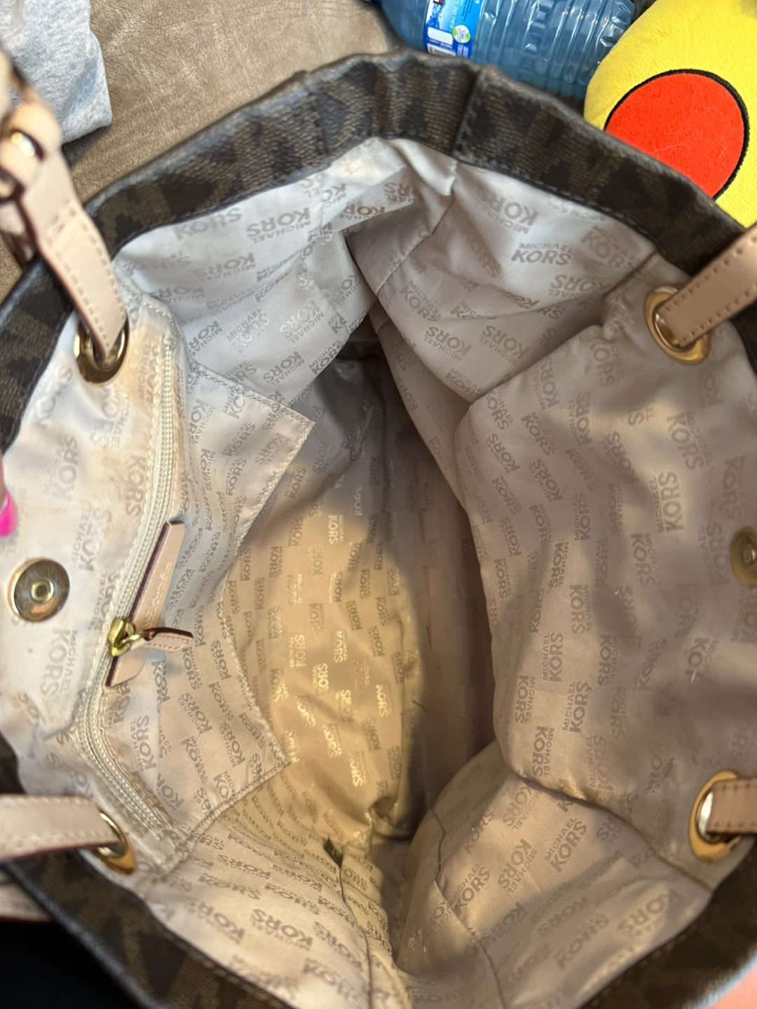Michael Kors Monogram Tote Bag - photo 3