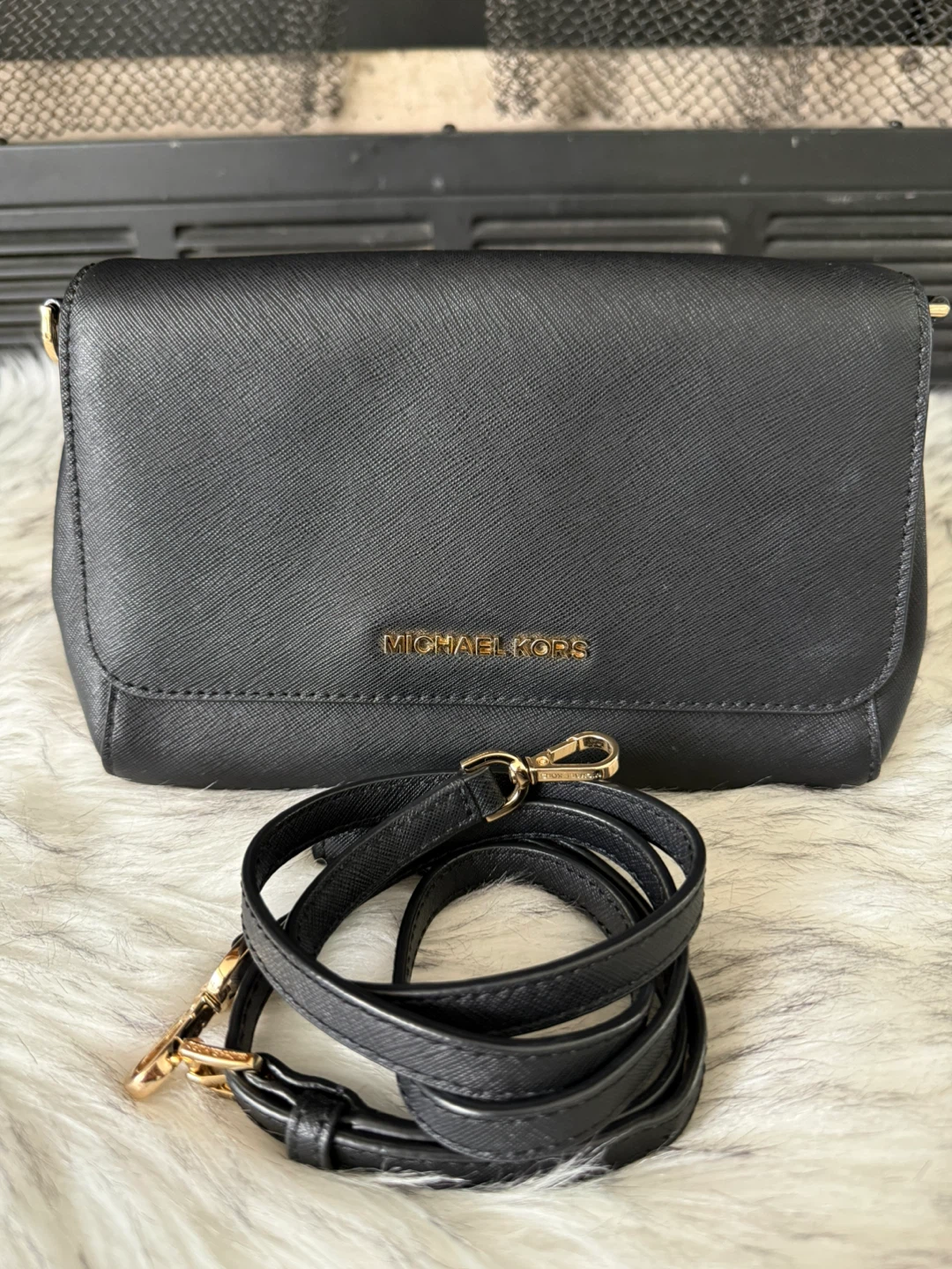 Michael Kors Black Crossbody Bag - photo 4