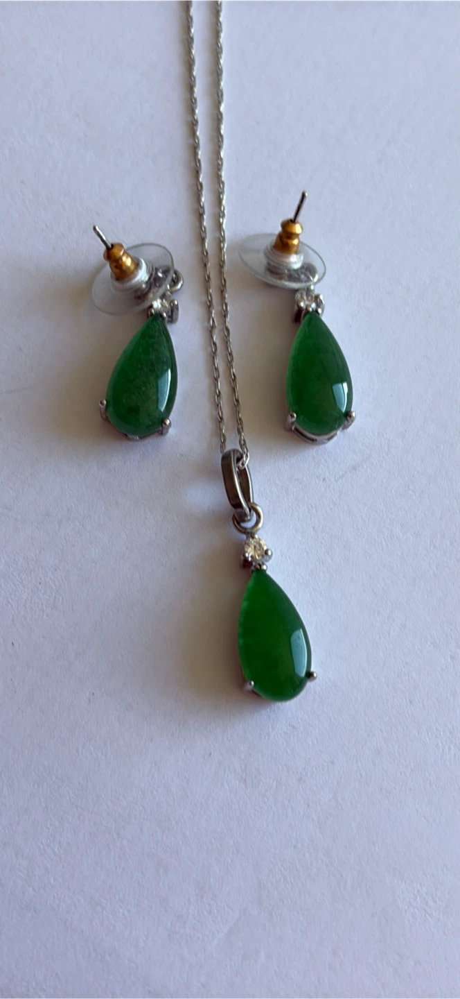 Jade Teardrop Necklace and Earrings Set