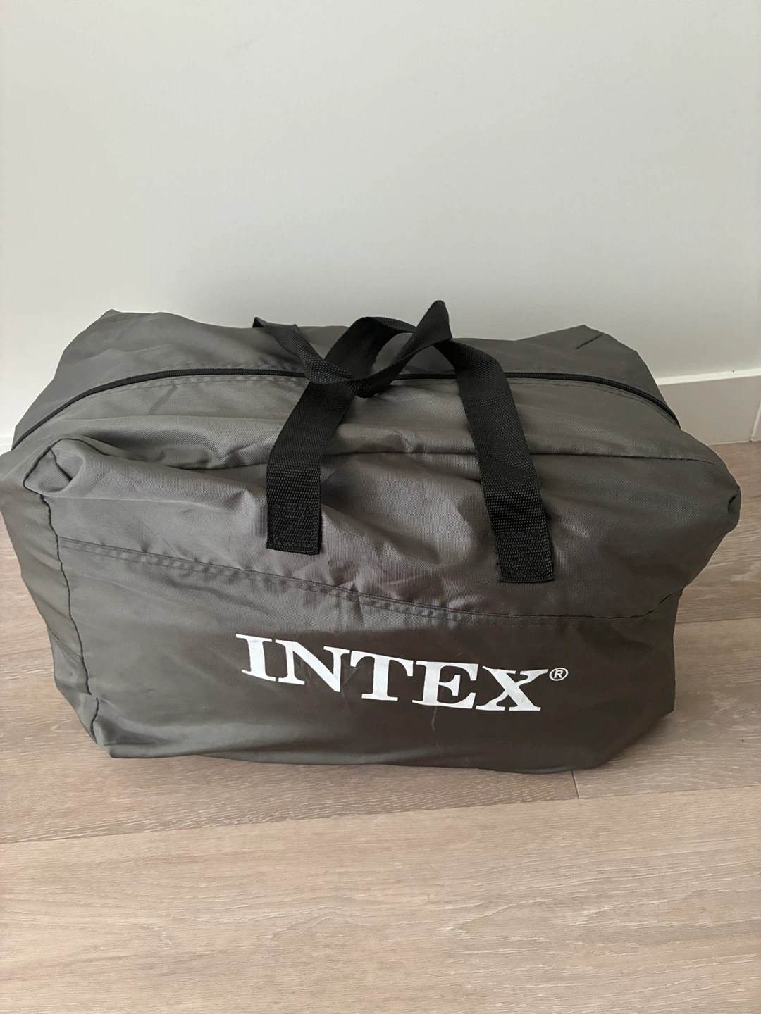 INTEX Air mattress Queen - photo 2