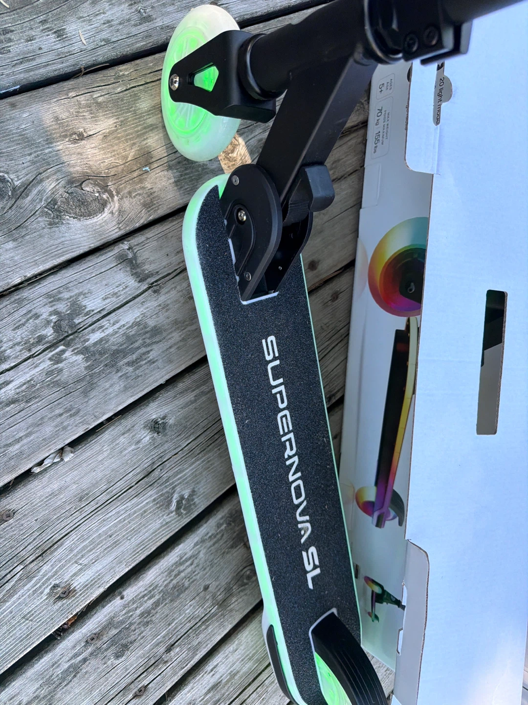 Melo Wheels Supernova SL Light-Up Scooter for Kids - photo 5