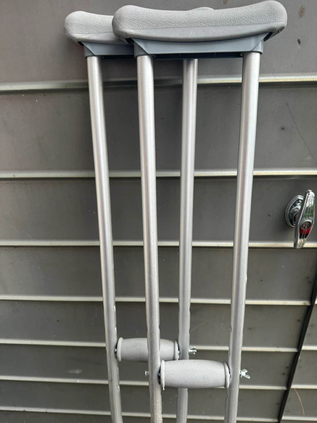 McKesson Aluminum Underarm Crutches - Pair - photo 2