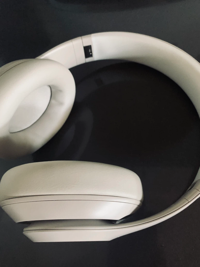 Beats Studio 3 Wireless Headphones - photo 3