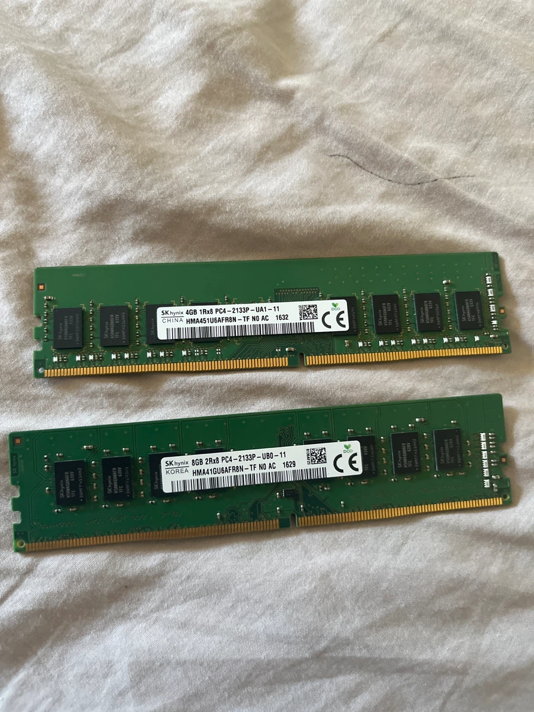 SK hynix PC4-2133P RAM - 4GB & 8GB