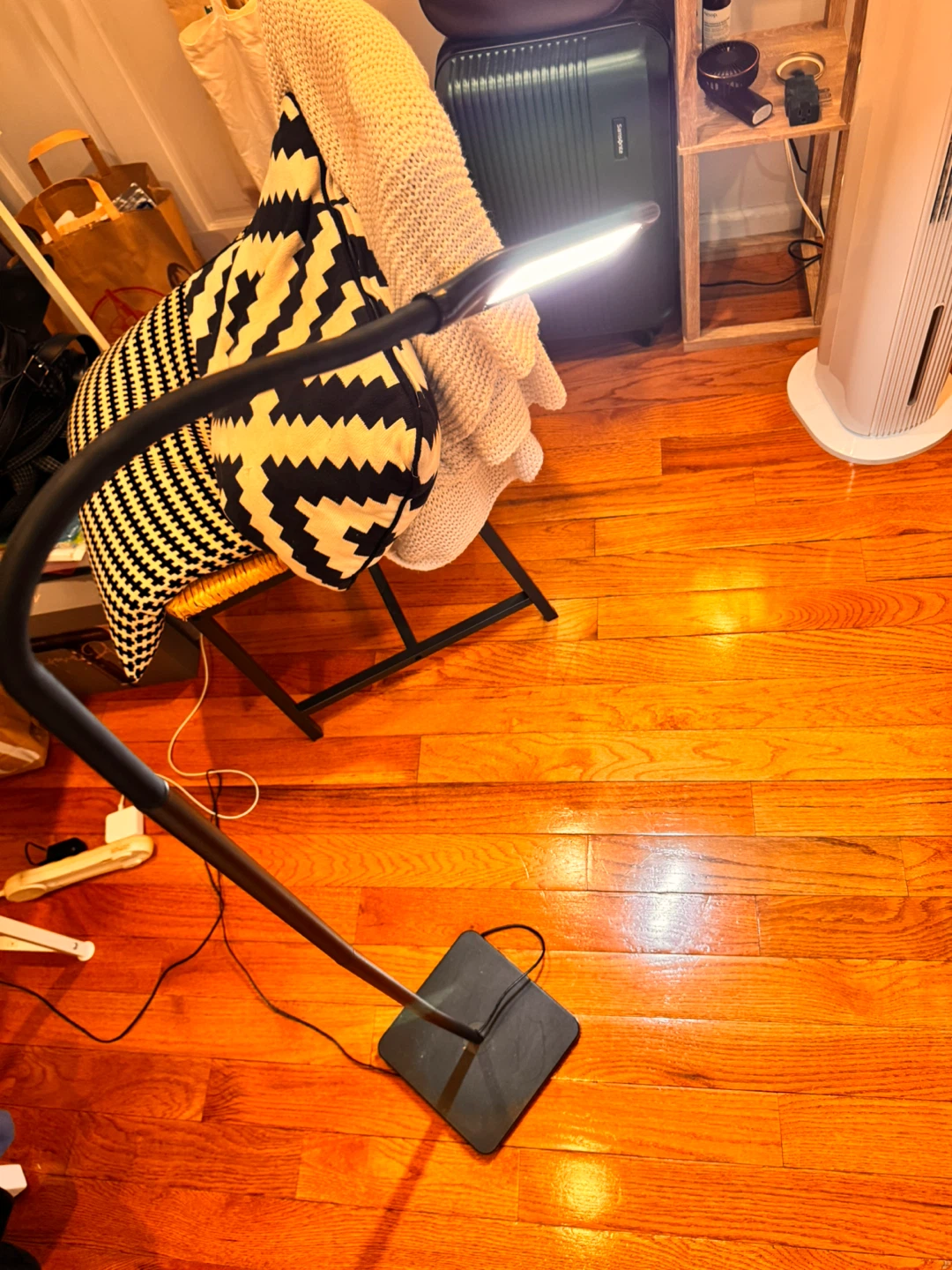 TaoTronics LED Floor Lamp