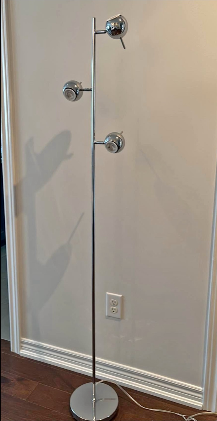 Chrome Floor Lamp with 3 Adjustable Spotlights