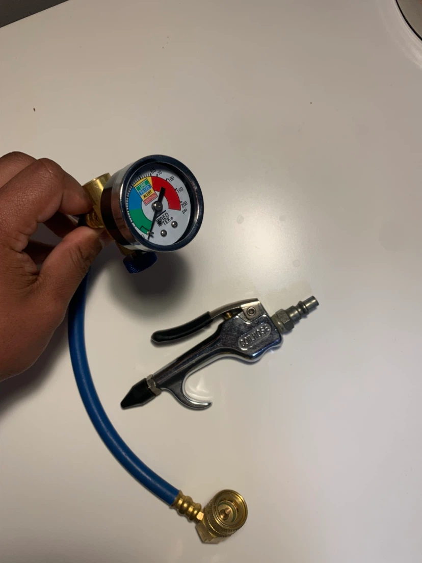 Gullnose Air Duster Blow Gun with Gauge