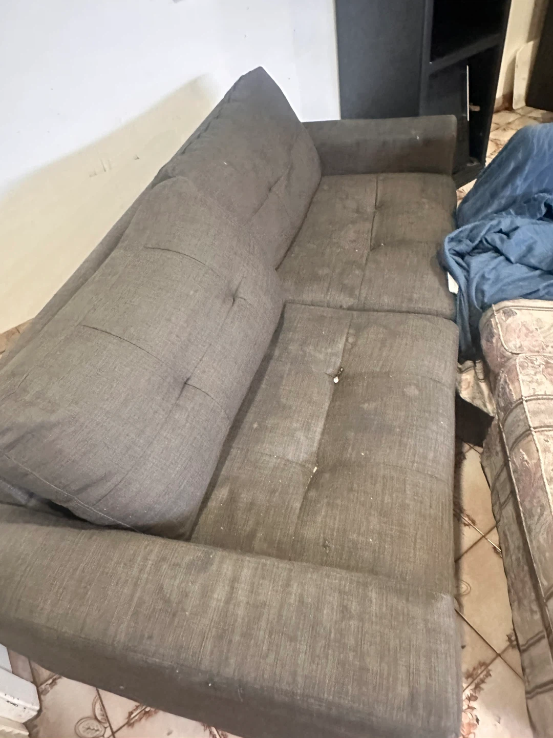 Freee furniture