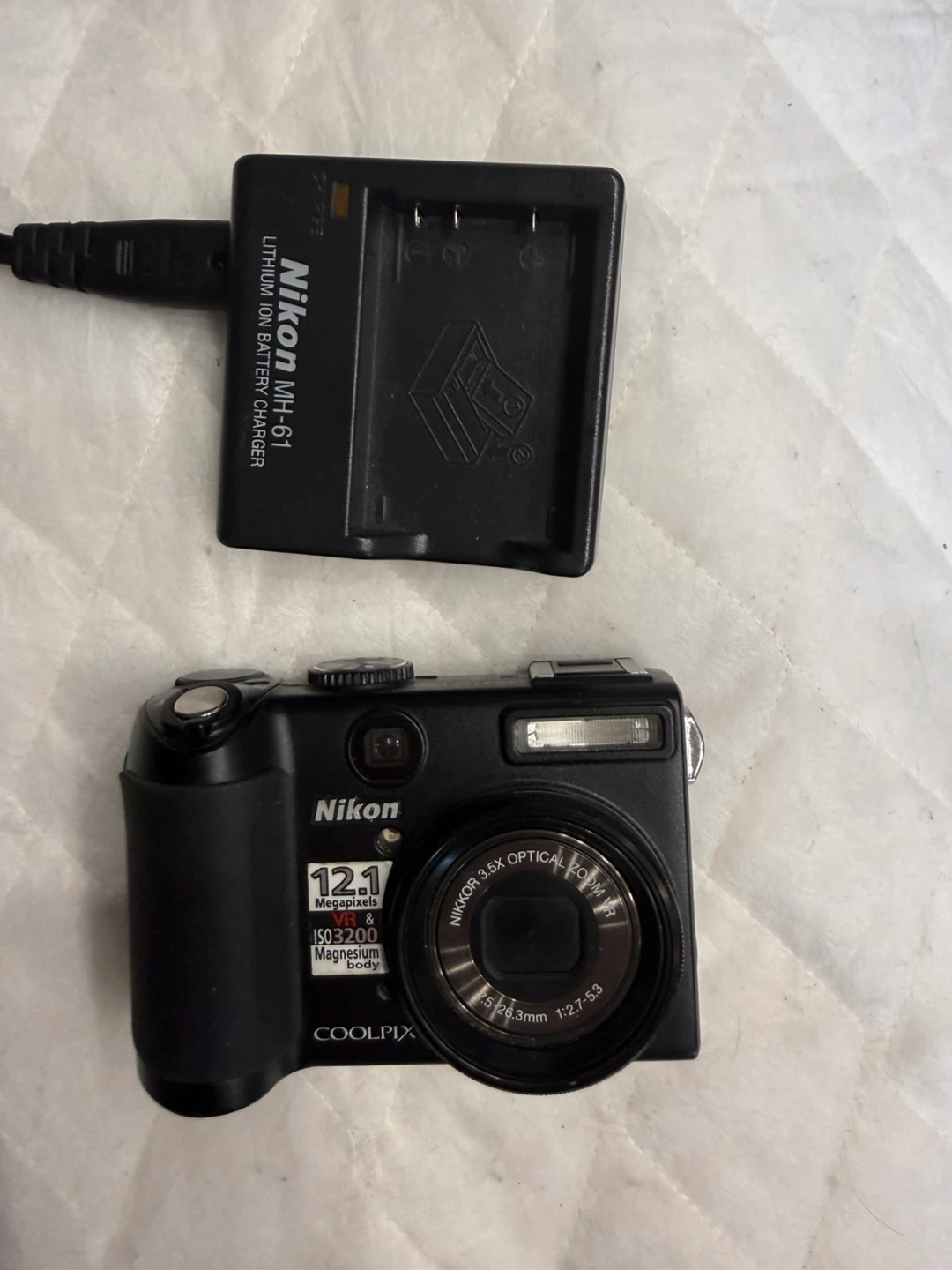 Nikon Coolpix Digital Camera P5100