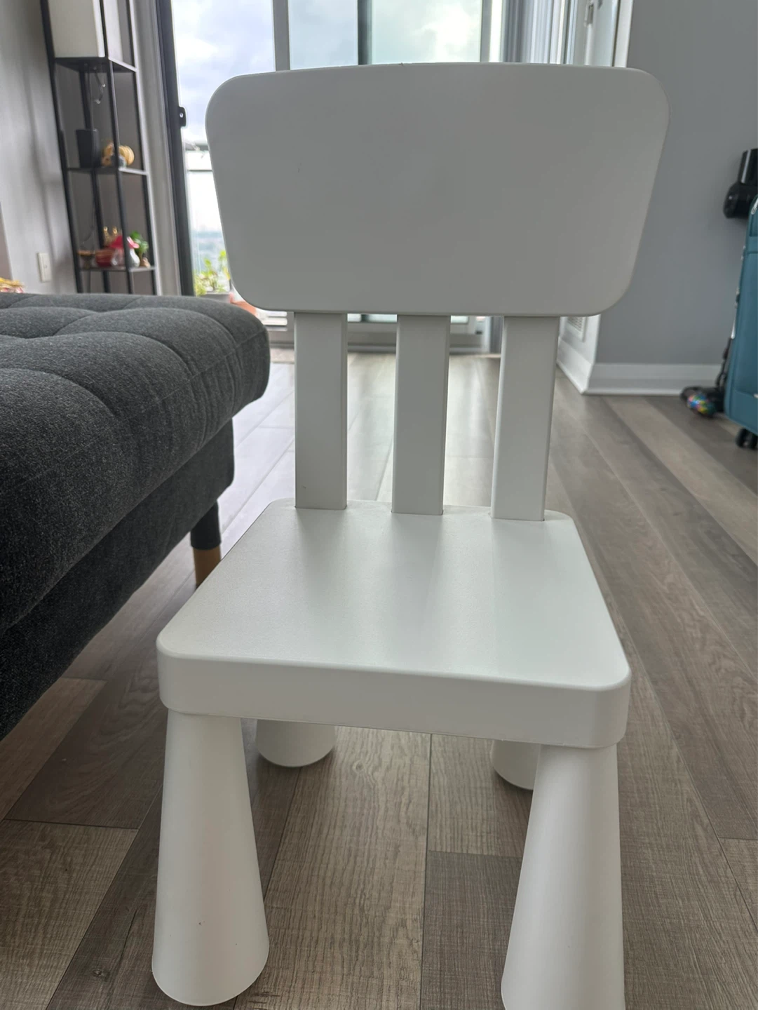 IKEA MAMMUT Children’s Chair – White