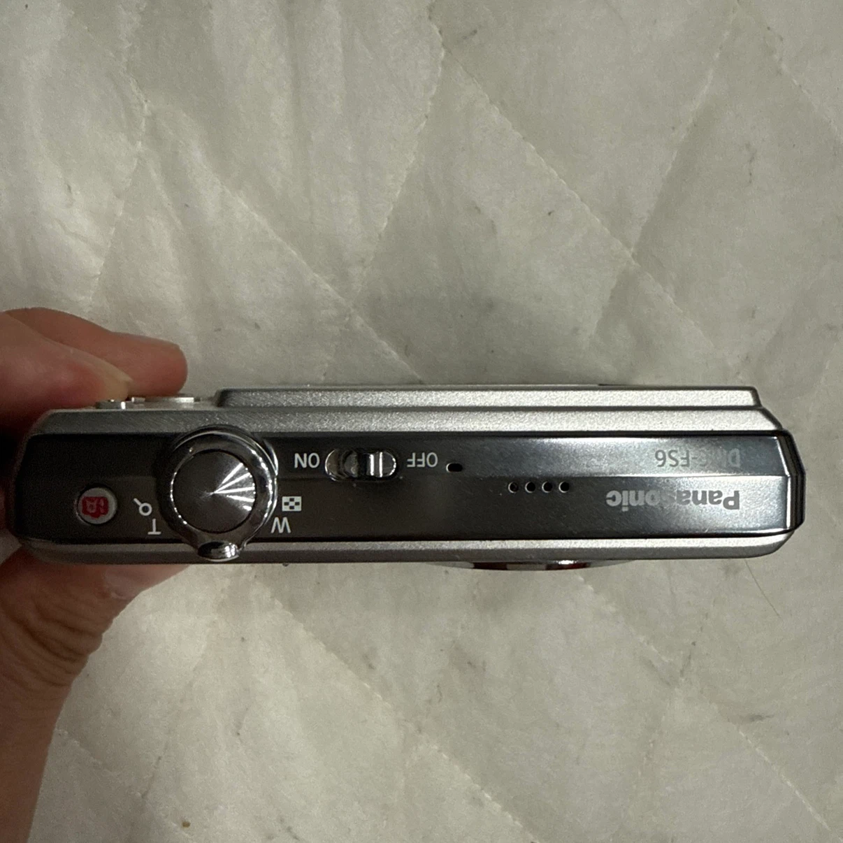 Panasonic Lumix DMC-FS6 Digital Camera - photo 3