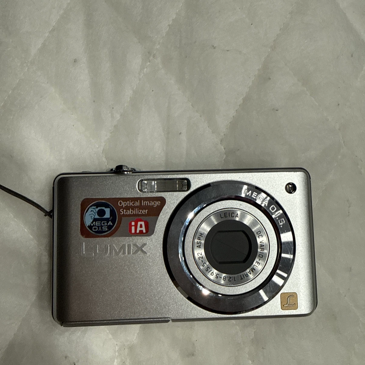 Panasonic Lumix DMC-FS6 Digital Camera - photo 4