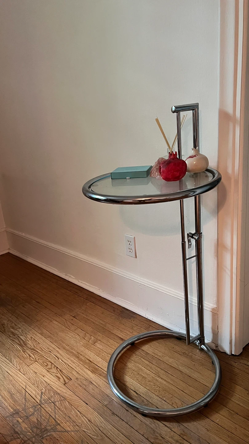 Adjustable C-Table with Glass Top