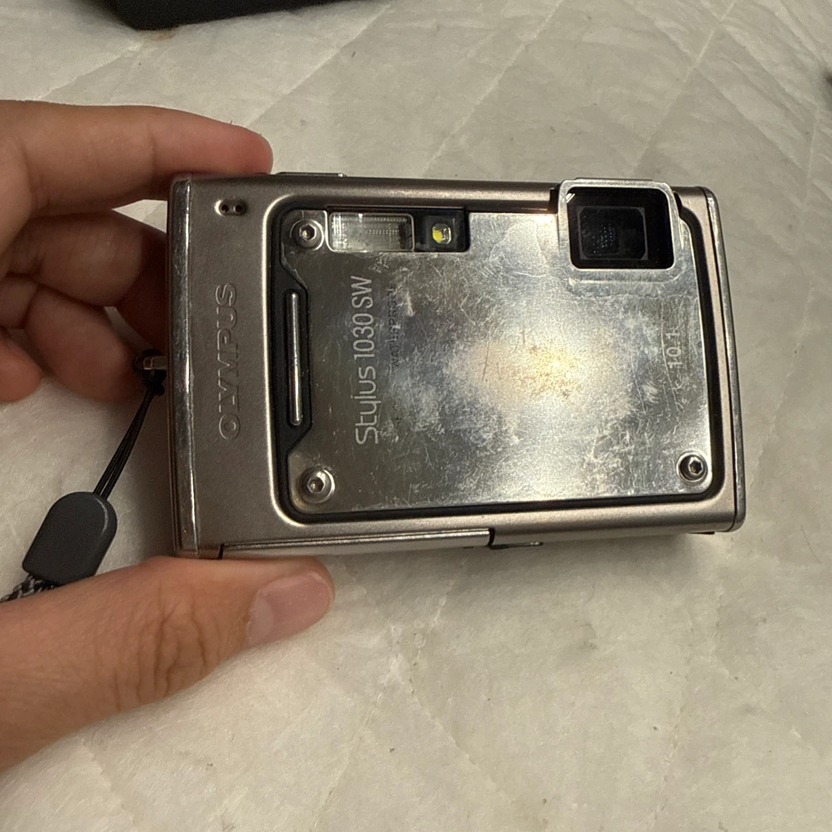 Olympus Stylus 1030 SW Digital Camera - photo 2