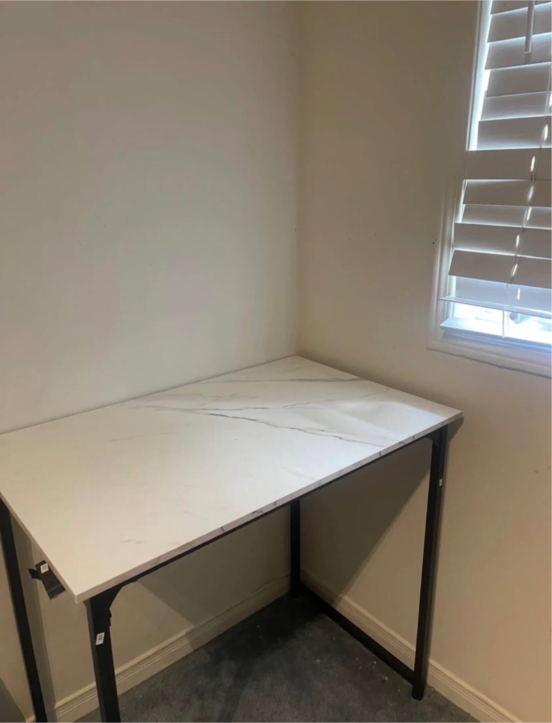 31 inch White Marble Top Desk with Black Metal Frame - photo 2