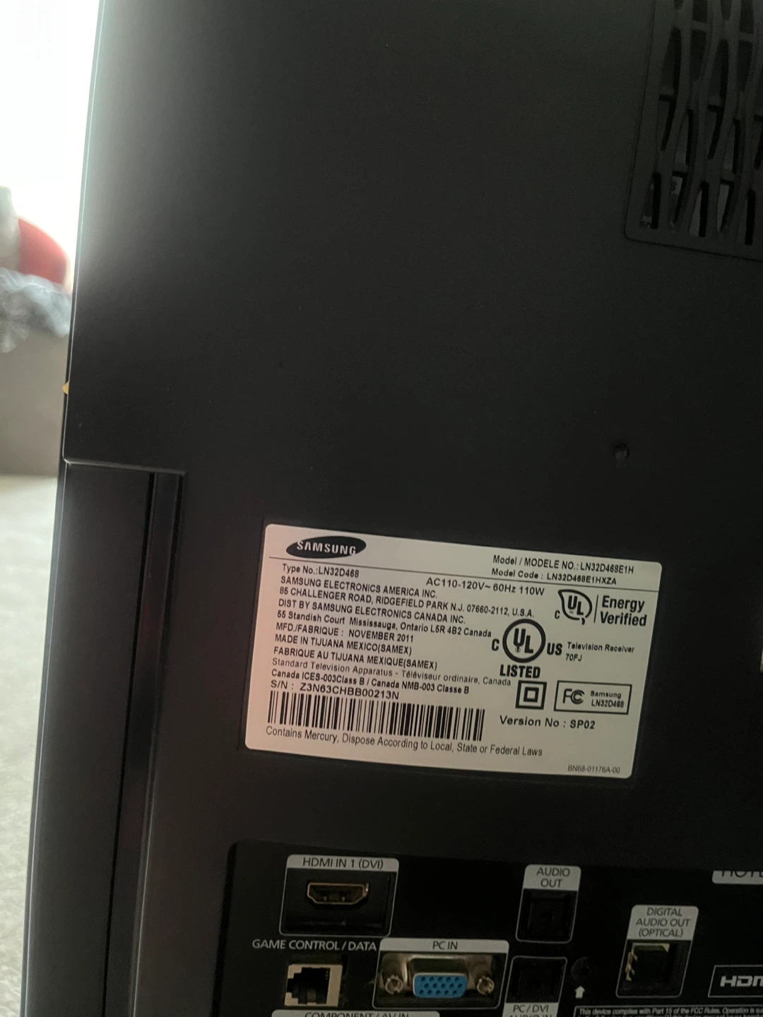 Samsung 32" HD Television (pending) - photo 2