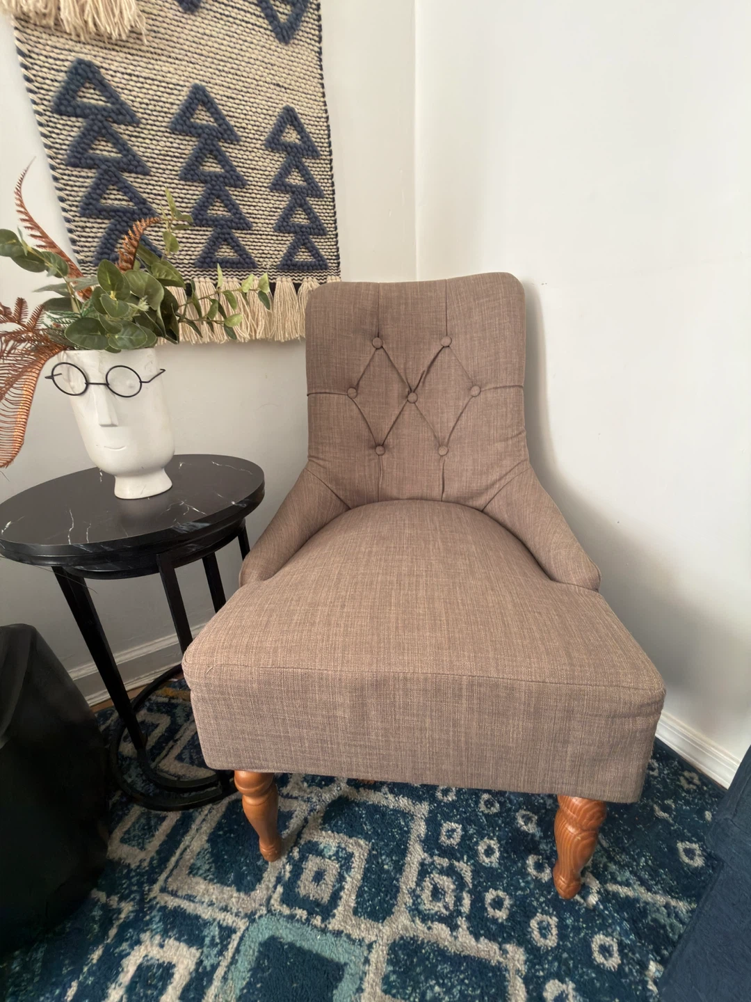 Tufted Accent Chair