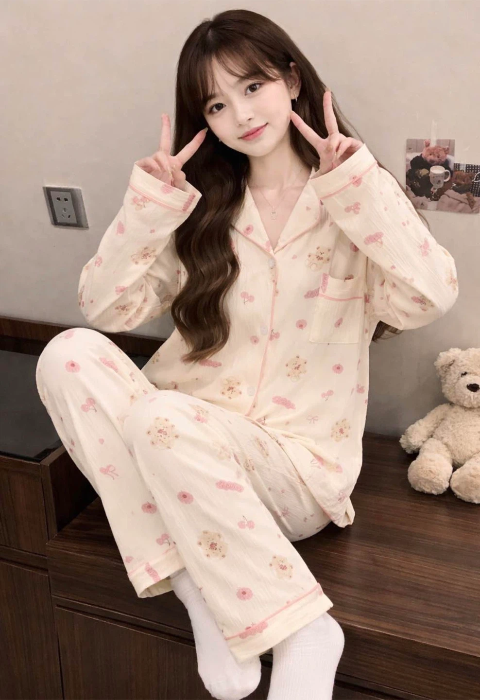 Women's Pajama Set with Bear and Flower Print