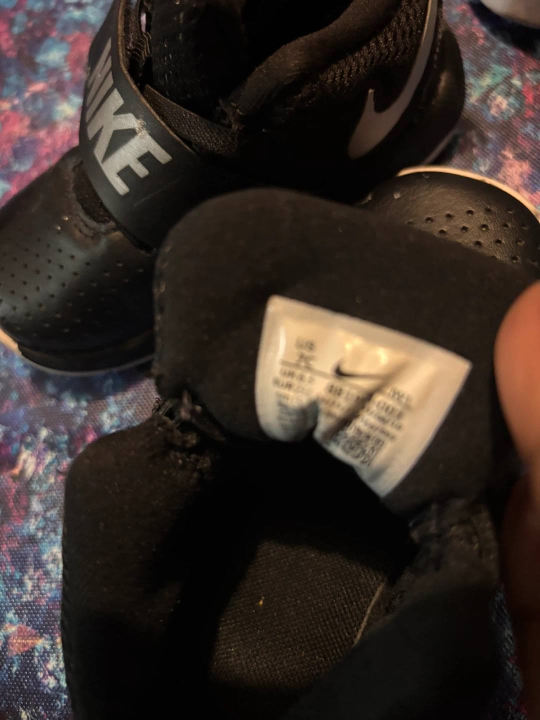 Nike Kids Black Sneakers Hook and Loop Size 7C - photo 3