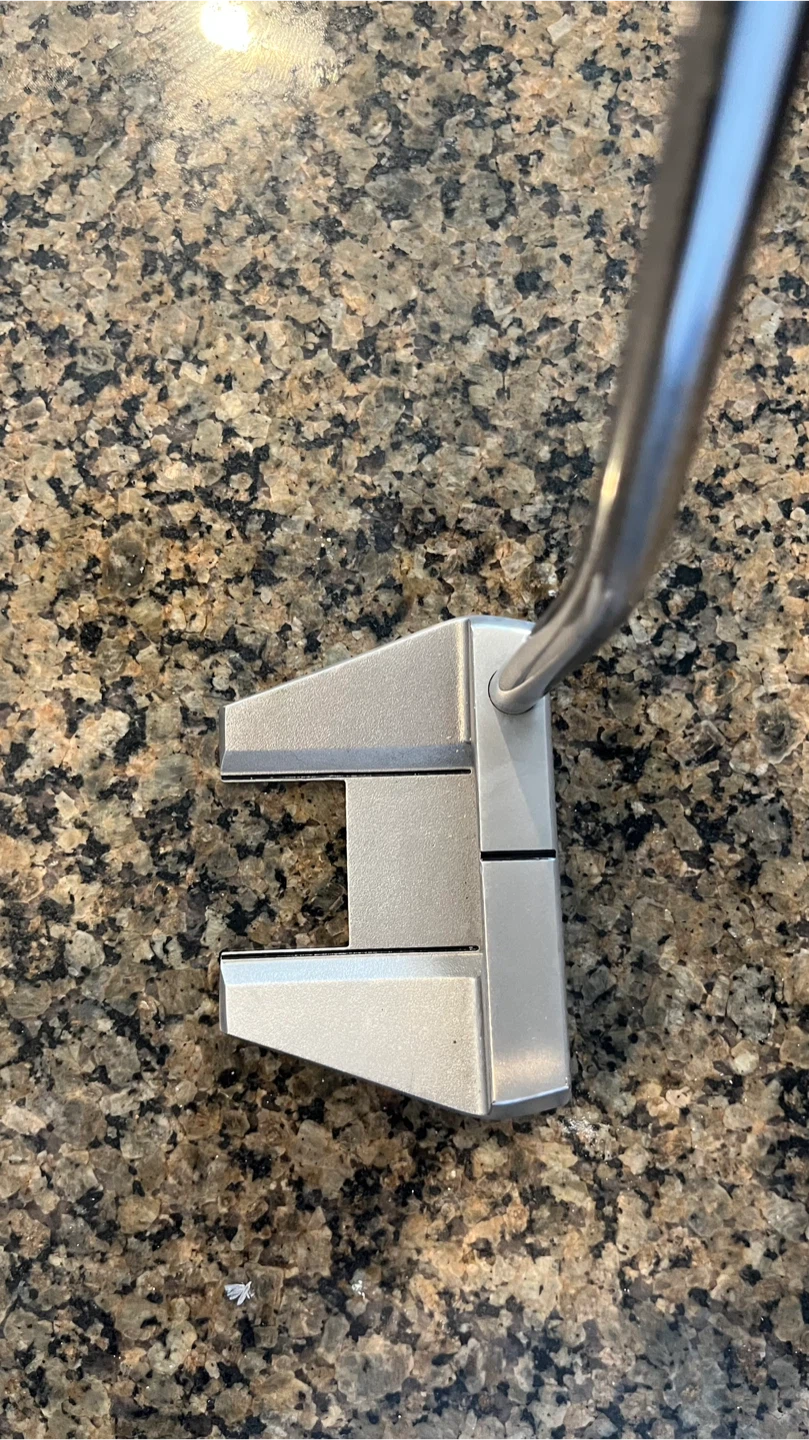 Cleveland HB Soft 2 Putter with Super Stroke Grip - photo 2