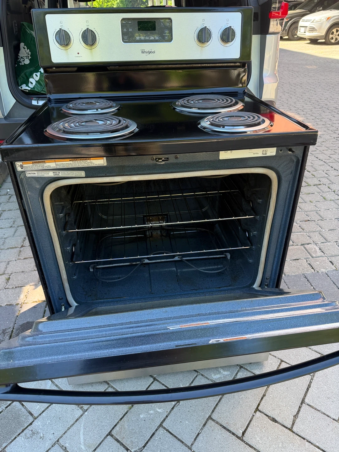 Whirlpool Electric Stove with Oven - photo 5