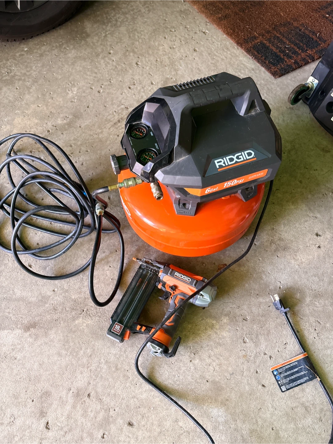 RIDGID Air Compressor - photo 2