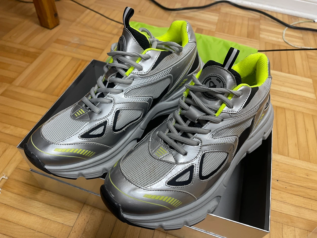 Axel Arigato Marathon Sneakers
