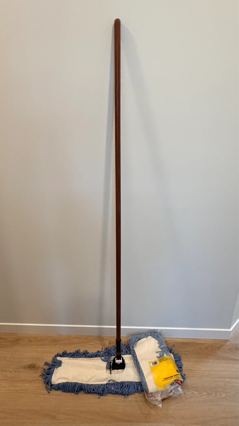 Dust Mop with Wood Handle and Extra Pads