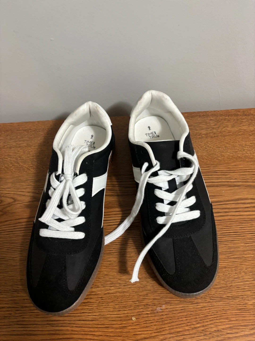 Ladies shoes for sale - photo 2