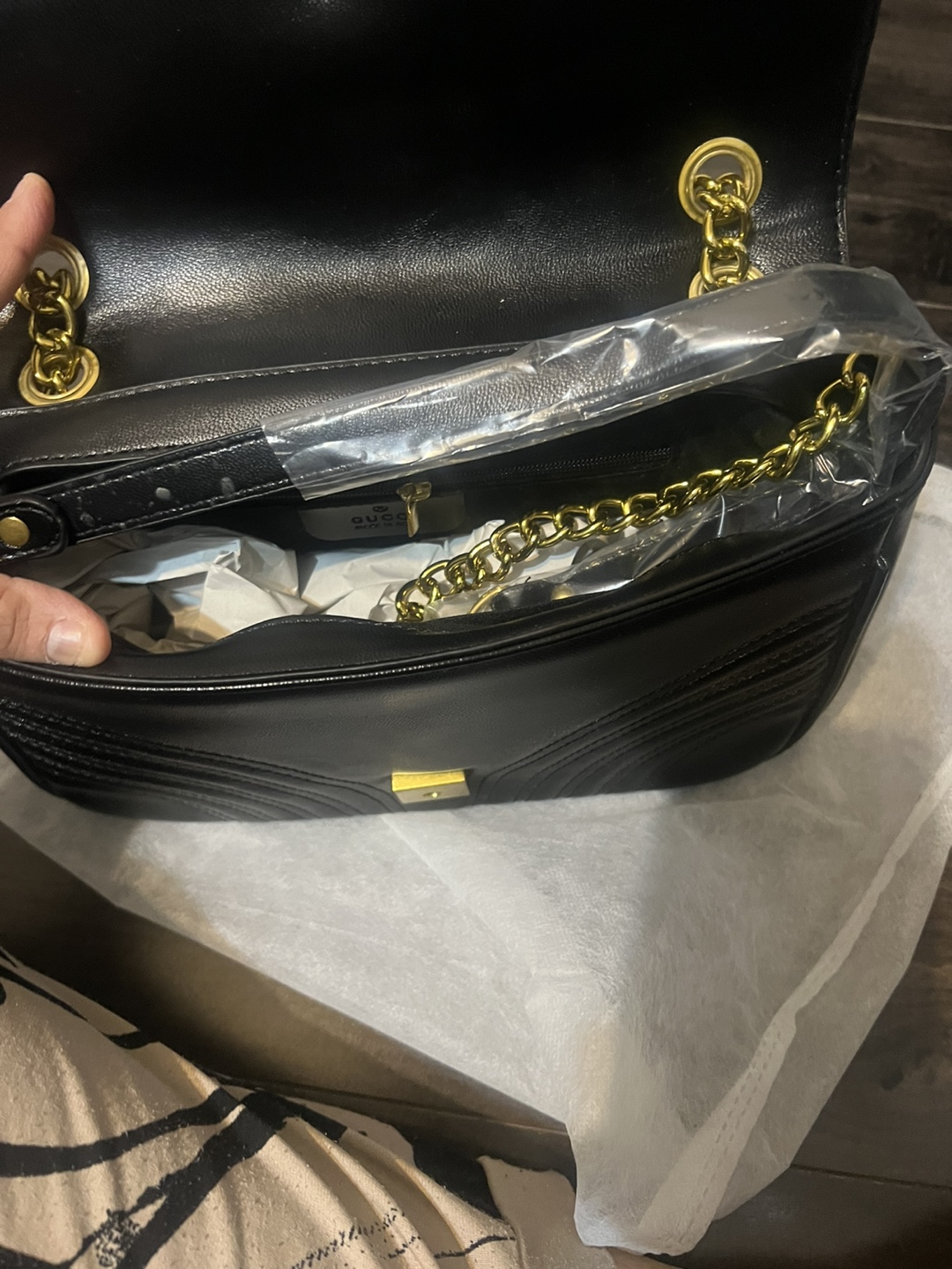 Black Gucci Marmont Matelassé Shoulder Bag - photo 3