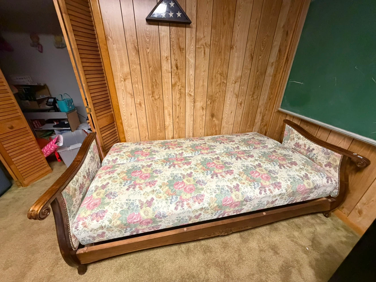 Floral Upholstered Sofa Daybed - photo 2