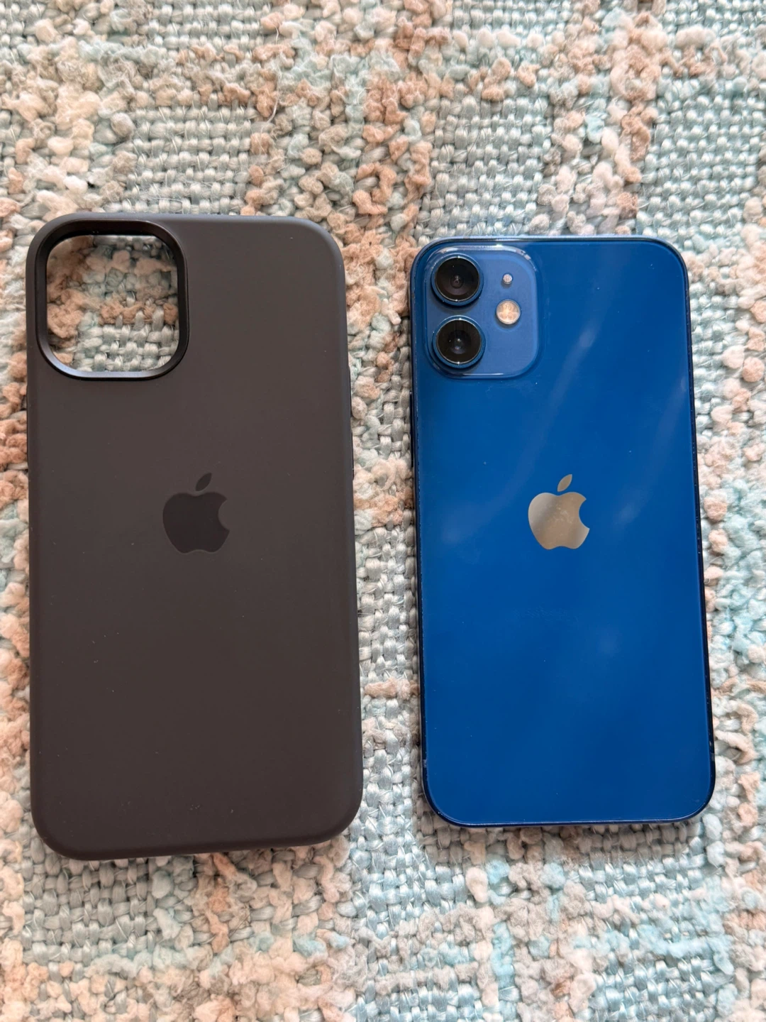 iPhone 12 Mini Blue 64GB - photo 3