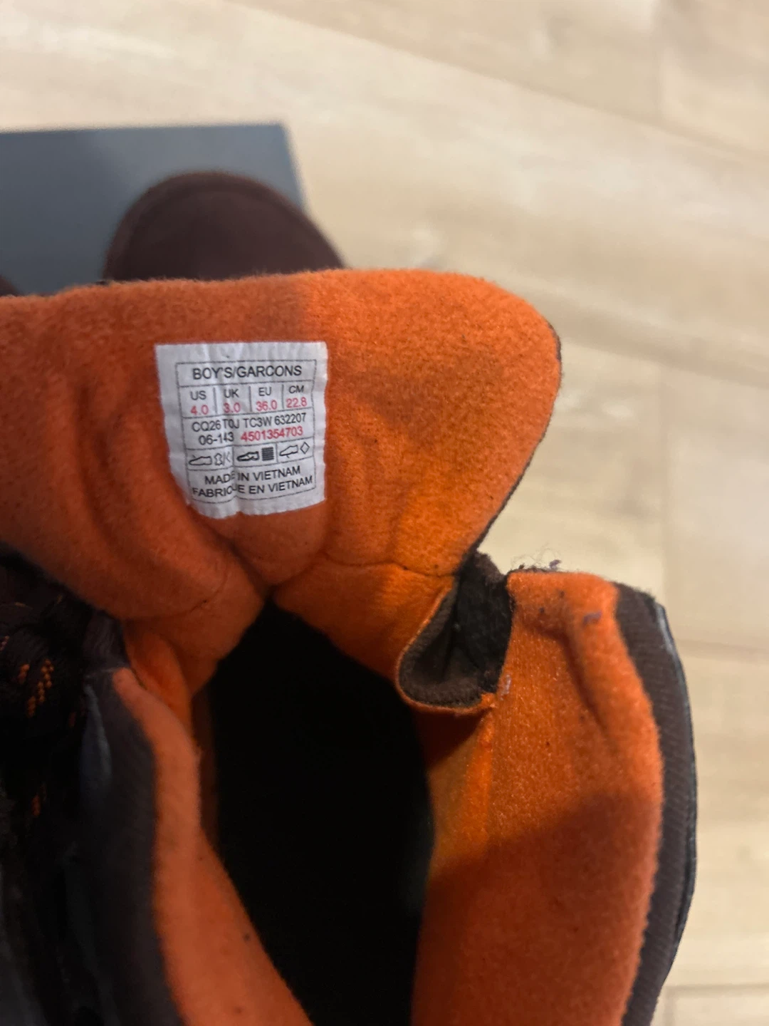 The North Face Boys Waterproof Hiking Boots - photo 3