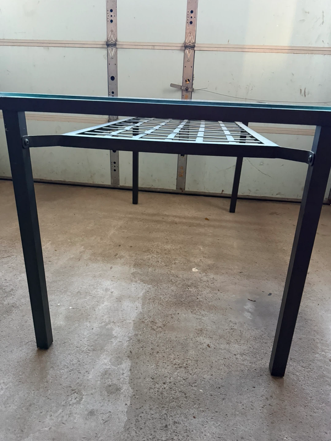 Glass top, metal base table - photo 3