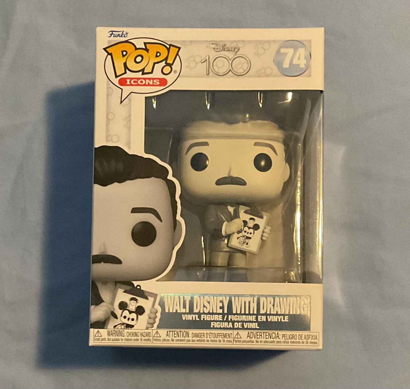 Funko Pop! Disney 100 Walt Disney with Drawing