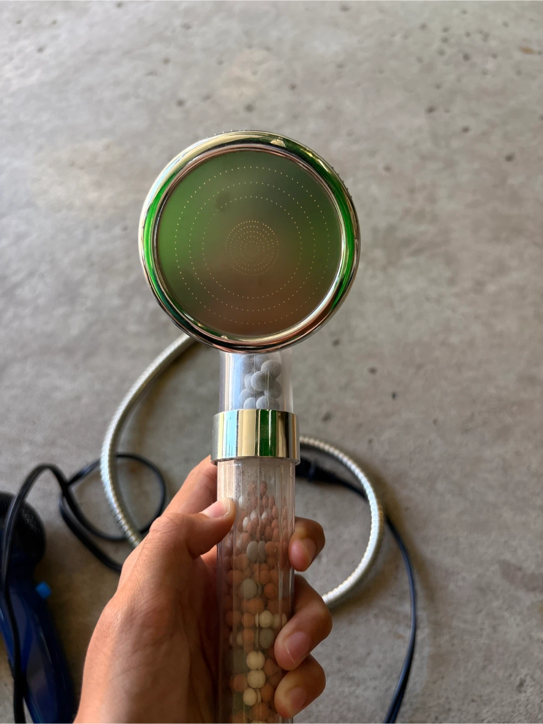 Filtered Shower Head with Beads