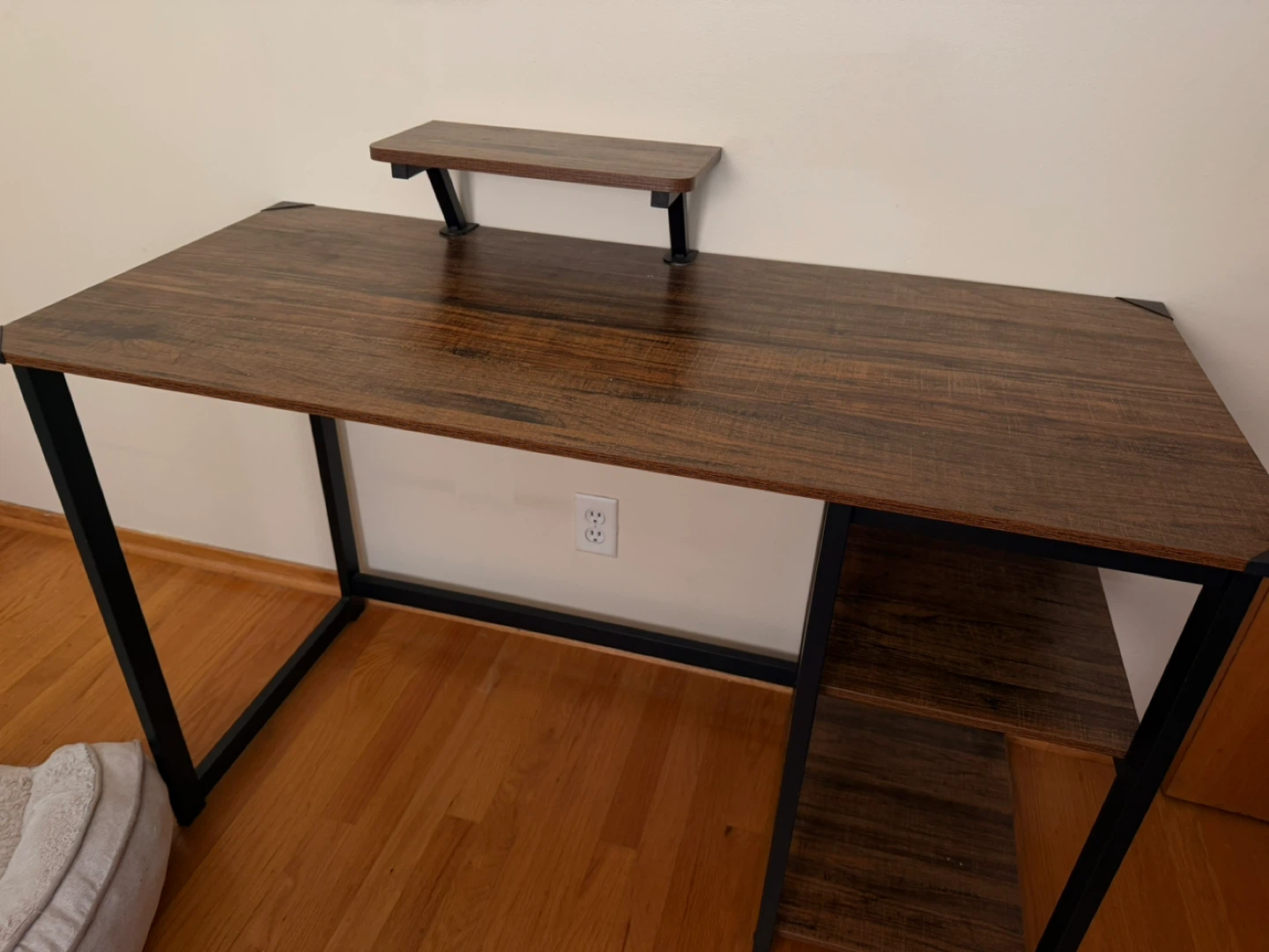 FREE WORK DESK - photo 2