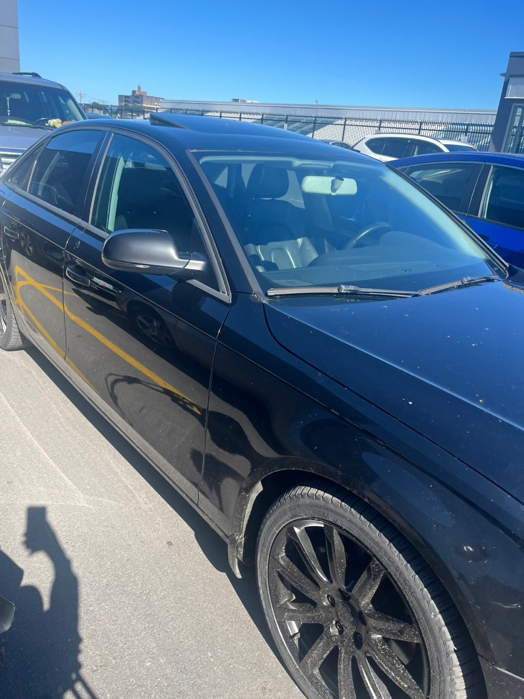 Audi A4 2.0T Sedan - photo 3
