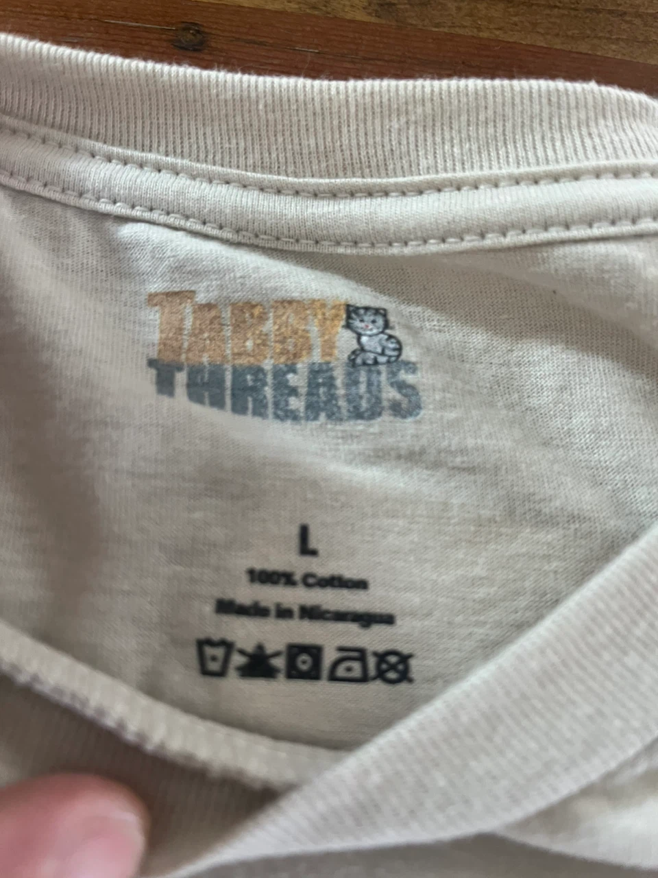 Threads T-Shirt - Size L - photo 2