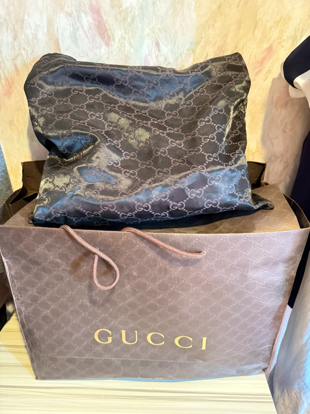 Gucci Monogram Canvas Messenger Bag - photo 4