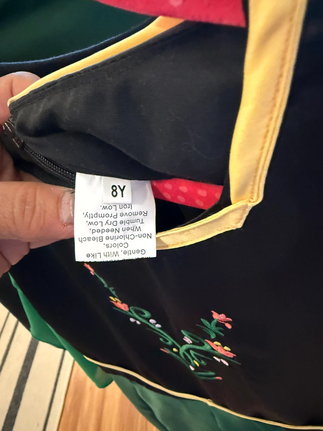 Costumes for children - photo 2