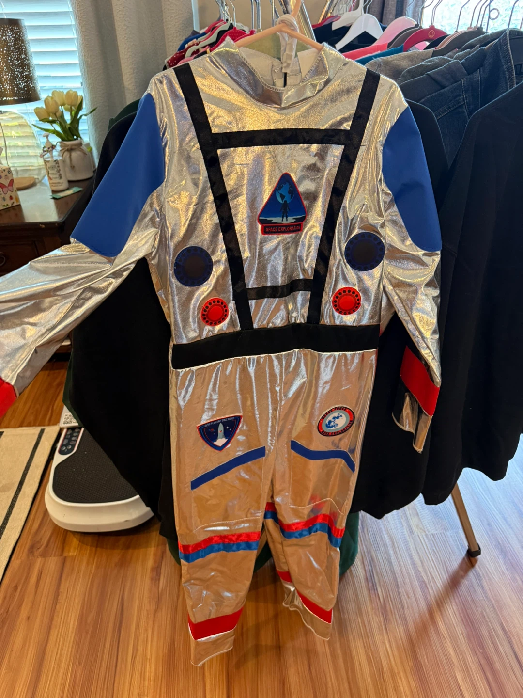 Costumes for children - photo 3