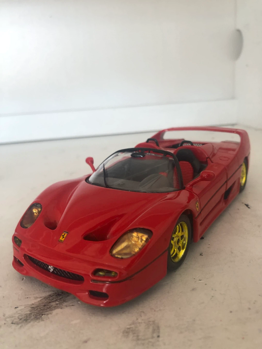 Ferrari F50 Diecast Model Car 1/24