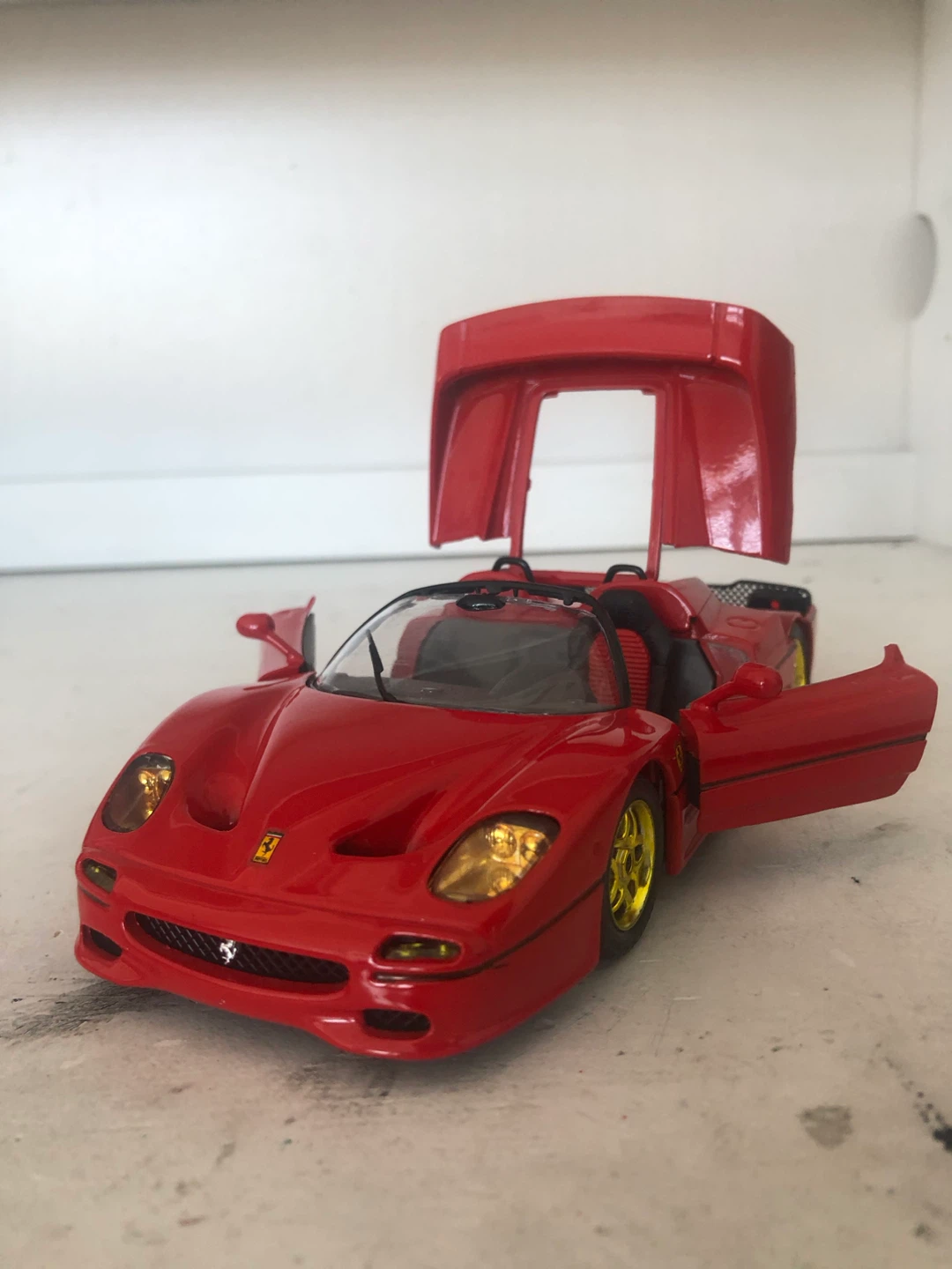 Ferrari F50 Diecast Model Car 1/24 - photo 2