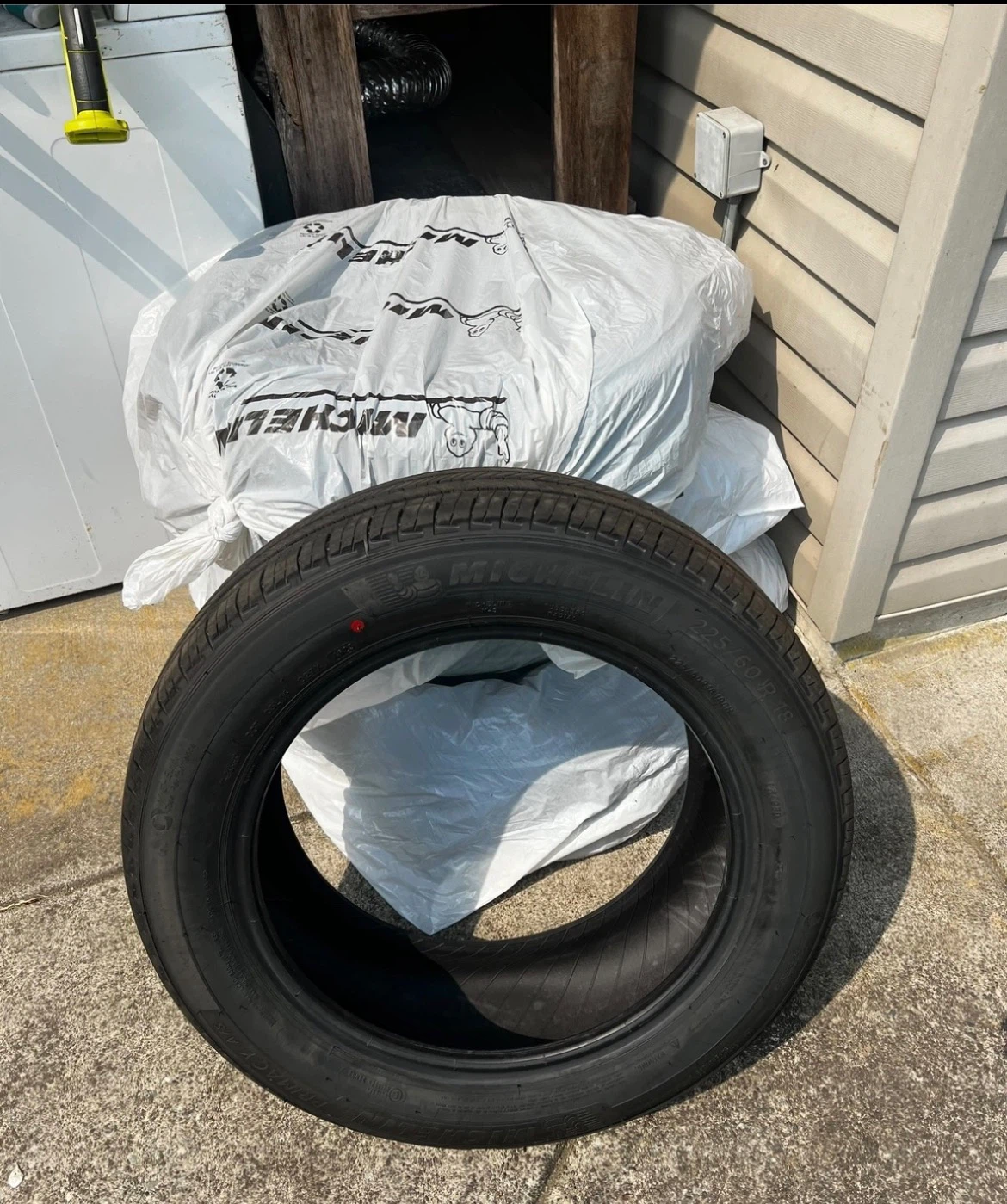 Michelin Primacy 225/60/18 A/ S Tires