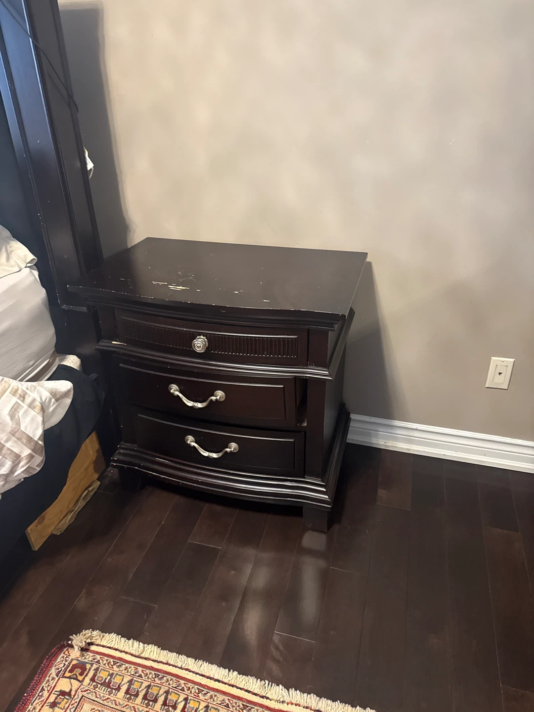 Queen size bedroom set , Dark Wood Nightstand with 3 Drawers - photo 4