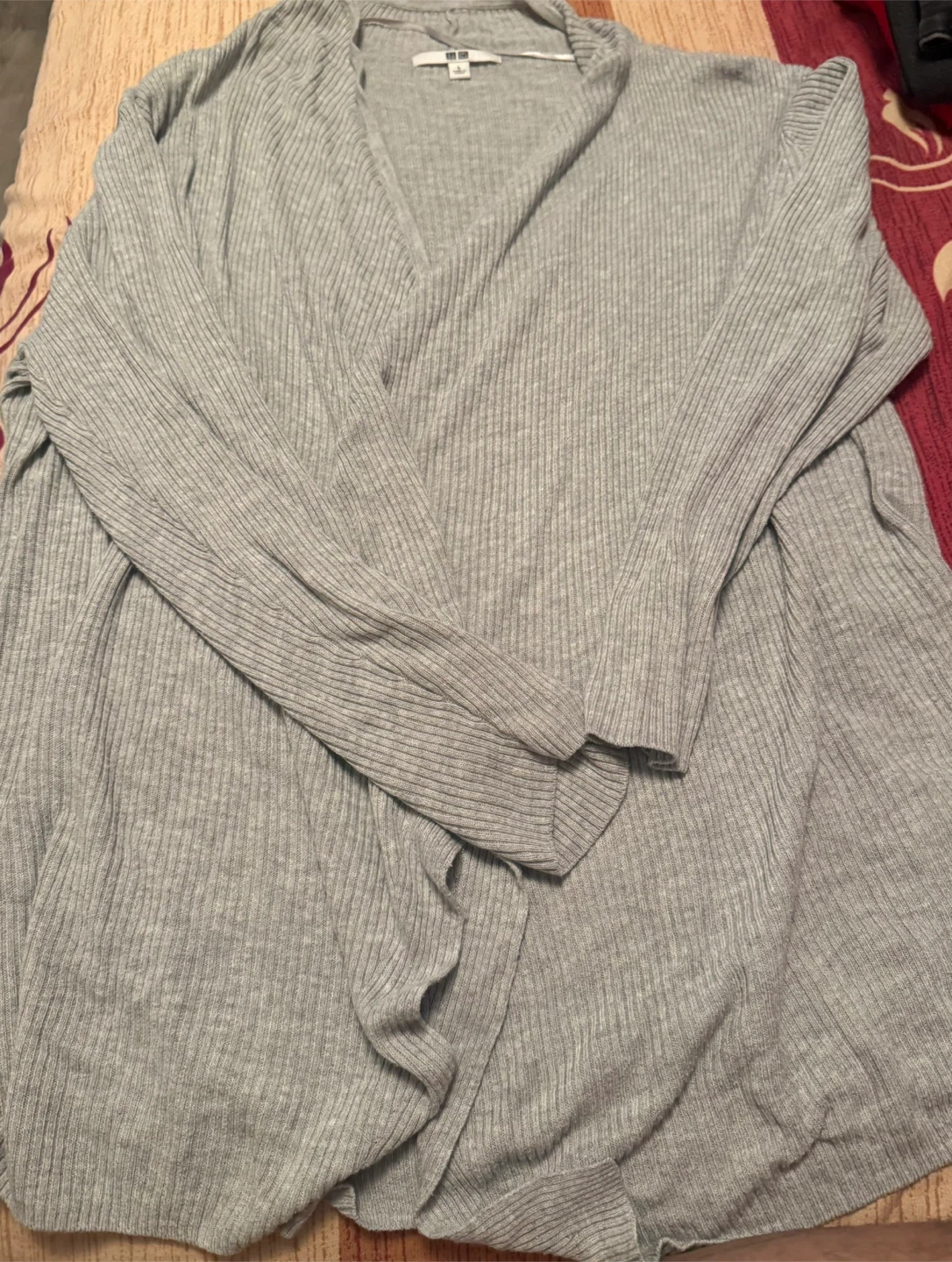 UNIQLO Grey Ribbed Cardigan - Size L