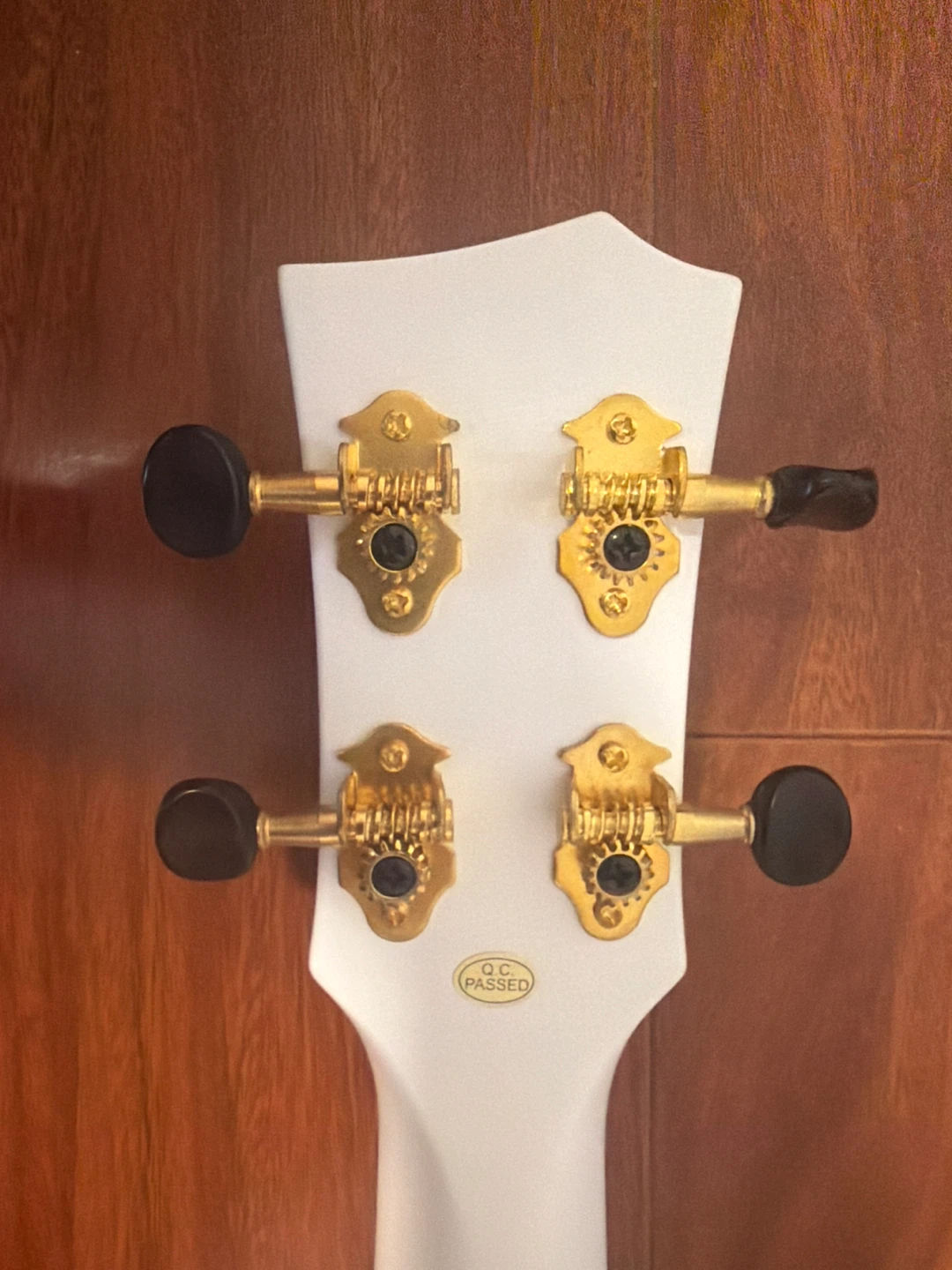 Enya Tenor Ukulele + Strap + Hard Case Gig - photo 3