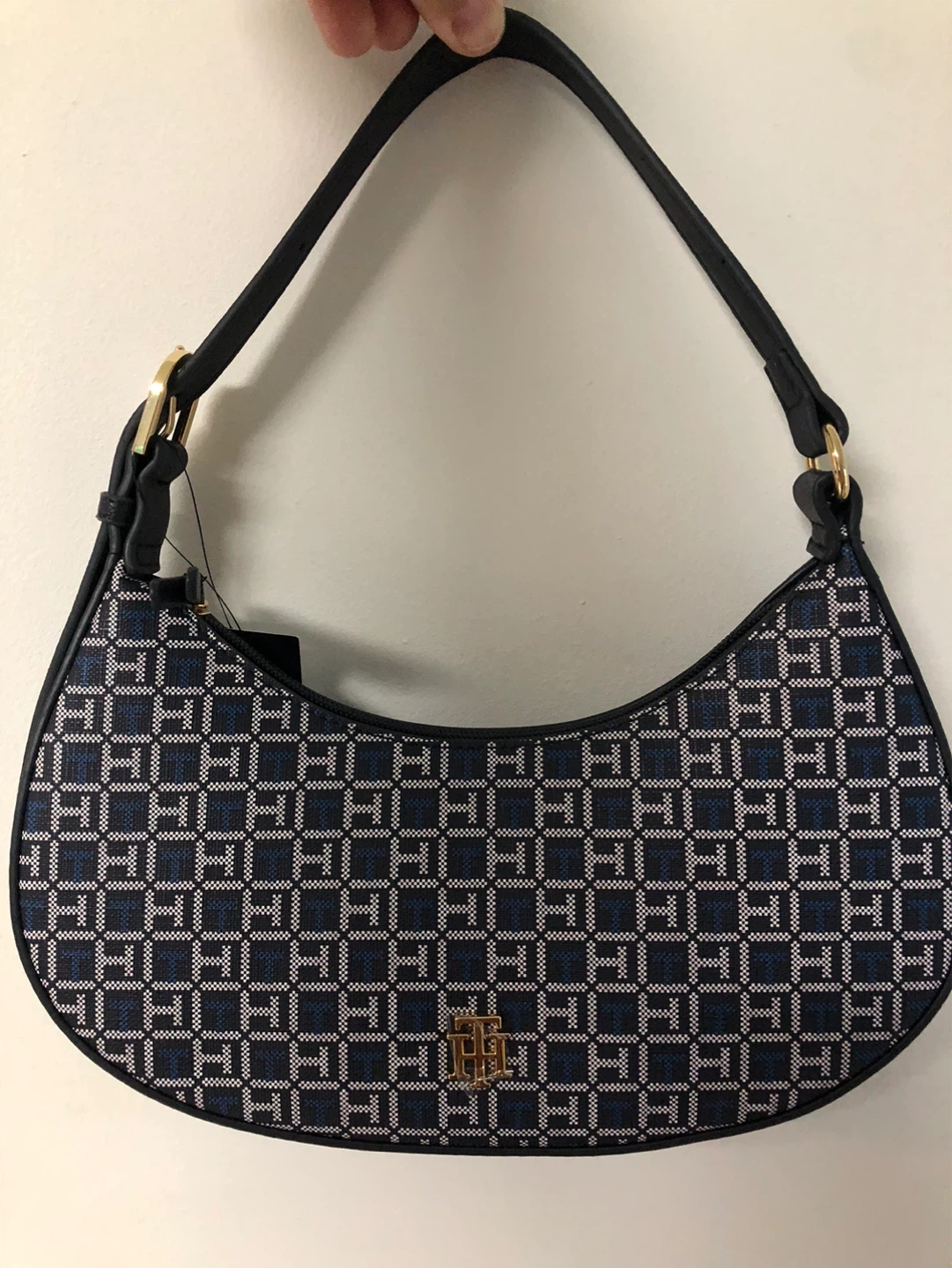 Tommy Hilfiger Hobo Shoulder Bag
